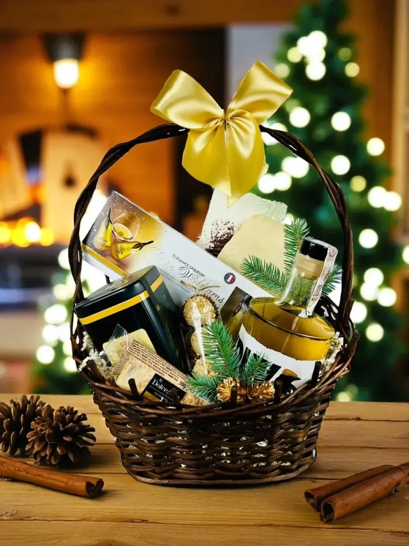 Kosz prezentowy Złoty Czar