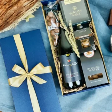 Box prezentowy czarny aksamit